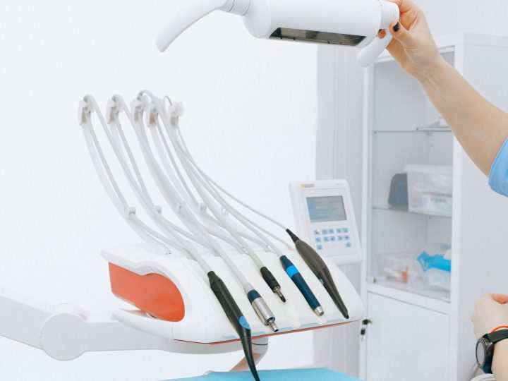 Maintaining a Clean and Hygienic Environment: Cleaning Services for Dental and Medical Offices